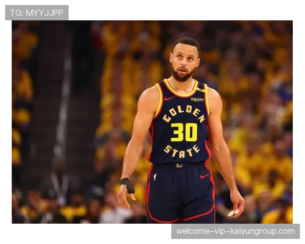 勇士外线精准投射，库里状态神勇，勇士库里53分实录